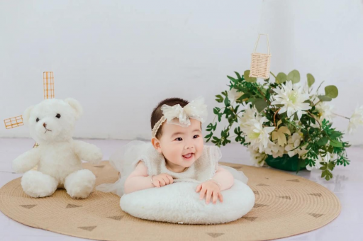 包生男孩正规公司六个月宝宝奶量