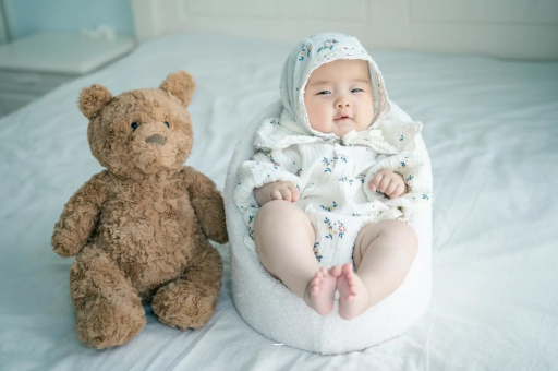 包生男孩正规公司一般怀孕多久开始吐